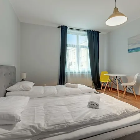 Seaside Boulevard - Top Location Apartment